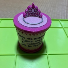 小さな小物入れの画像