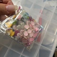 ネイルパーツ&ケースの画像