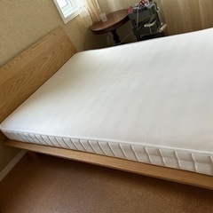 【無印良品】ダブルベッドフレーム+マットレスの画像