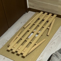 折りたたみテーブルの画像