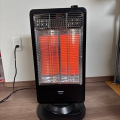 山善　カーボンヒーター　黒　DC-S097 21年製の画像