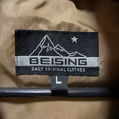 コメリ　中綿ベスト　Lサイズの画像