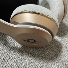 Bluetoothヘッドホンの画像