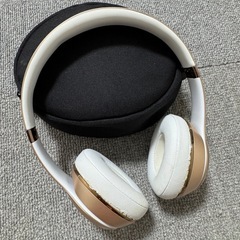 Bluetoothヘッドホンの画像