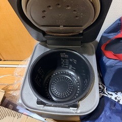 炊飯器  の画像