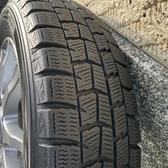 中古・155/65R-13アルミホイール付スタッドレスタイヤ4本セット！の画像
