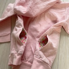 90cm HusHusH フード付きパーカーの画像