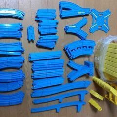 プラレールセット　車両+レールの画像