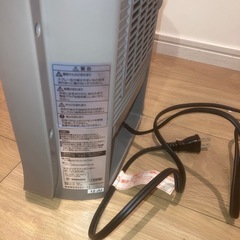 山善　セラミックファンヒーター　２０１８年製の画像