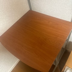 PCデスク　机の画像