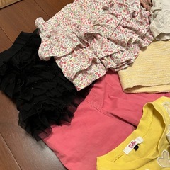 女の子130 GUなどなど夏服セットの画像