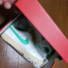 テニス。Nike Court Vision LOの画像