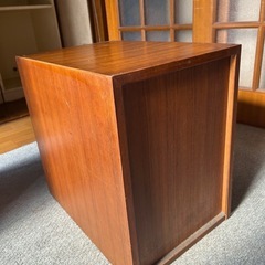 キャビネット　47×34の画像