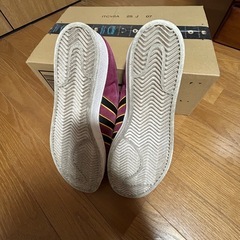 極美品adidas SUPERSTAR バーガンディ スエード 26.5cmの画像