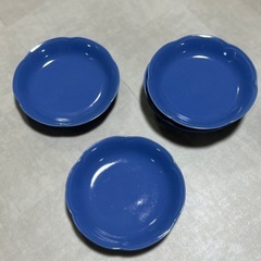 お皿の画像