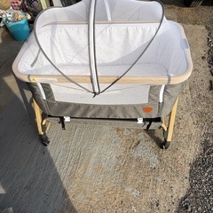 HZDMJ、折りたたみ可能なベビーベッドの画像