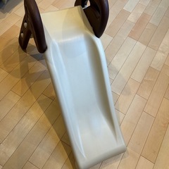 滑り台の画像