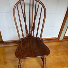 木製　アームチェアの画像