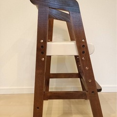キッズ用ハイチェアの画像