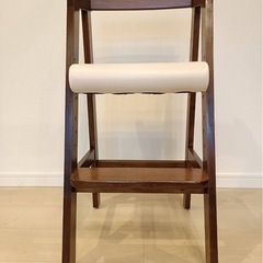 キッズ用ハイチェアの画像