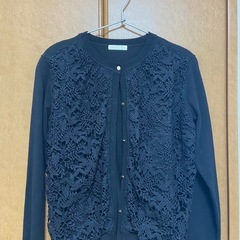 レースカーディガンの画像