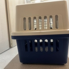 ペット　キャリーケース　の画像