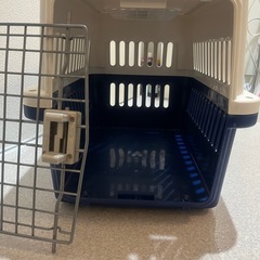 ペット　キャリーケース　の画像
