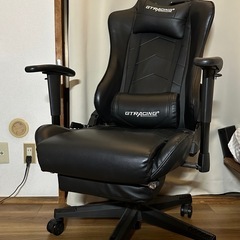 GTRACING ゲーミングチェア（ブラック）の画像
