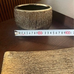 飾り皿、花瓶、器の画像