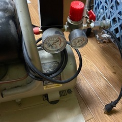 コンプレッサー　ジャンク品の画像