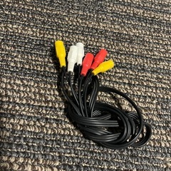 ケーブル赤白黄❗️の画像