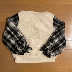 ＊キッズ冬物整理＊ もこもこセーター　130の画像