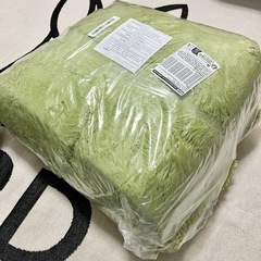 新品 2m×2m ラグ カーペット マット　グリーン の画像