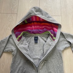 95cm　baby GAP フード付きパーカーの画像