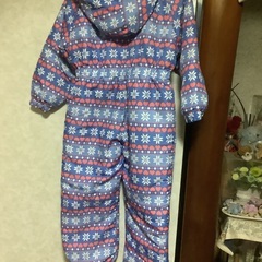 130㌢子供服。雪遊び用です。の画像
