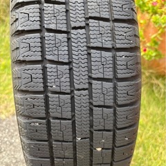 14インチスタッドレスタイヤの画像