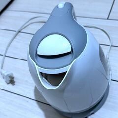 動作OK】電気ケトル ポット 湯沸かし 1.0L EasyHome KOM製 湯沸し器 湯沸かしポット 中古 給湯器 ステンレス内槽 800W ホワイトグレー 電気ポットの画像