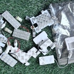 🚗 車のパーツ 写真①〜⑤まとめてお譲りいたします ✨の画像