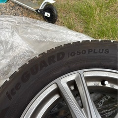 16インチスタッドレス
タイヤの画像