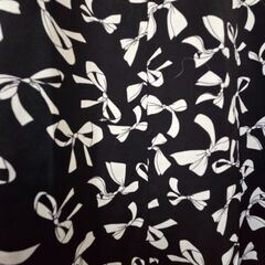 リボン総柄スカートの画像