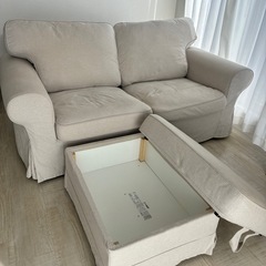 2人掛けソファの画像