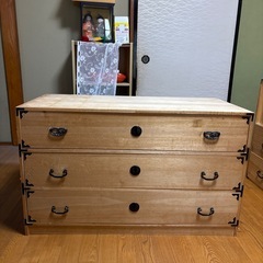 アンティーク　桐箪笥　桐タンス　3つの画像