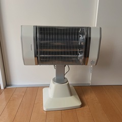 ダイキン　遠赤外線ストーブの画像
