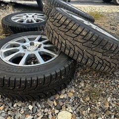 スパイクタイヤ 195/65R15 4本アルミ付きの画像