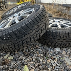 スパイクタイヤ 195/65R15 4本アルミ付きの画像