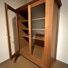 キャビネット収納の画像