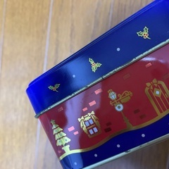 ディズニーとかお菓子空き缶の画像