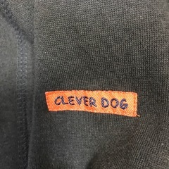 CLEVER DOG グレー のパーカー Lの画像