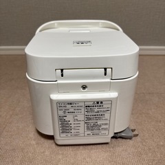 マイコン炊飯ジャーの画像