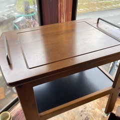 木製　ワゴンの画像